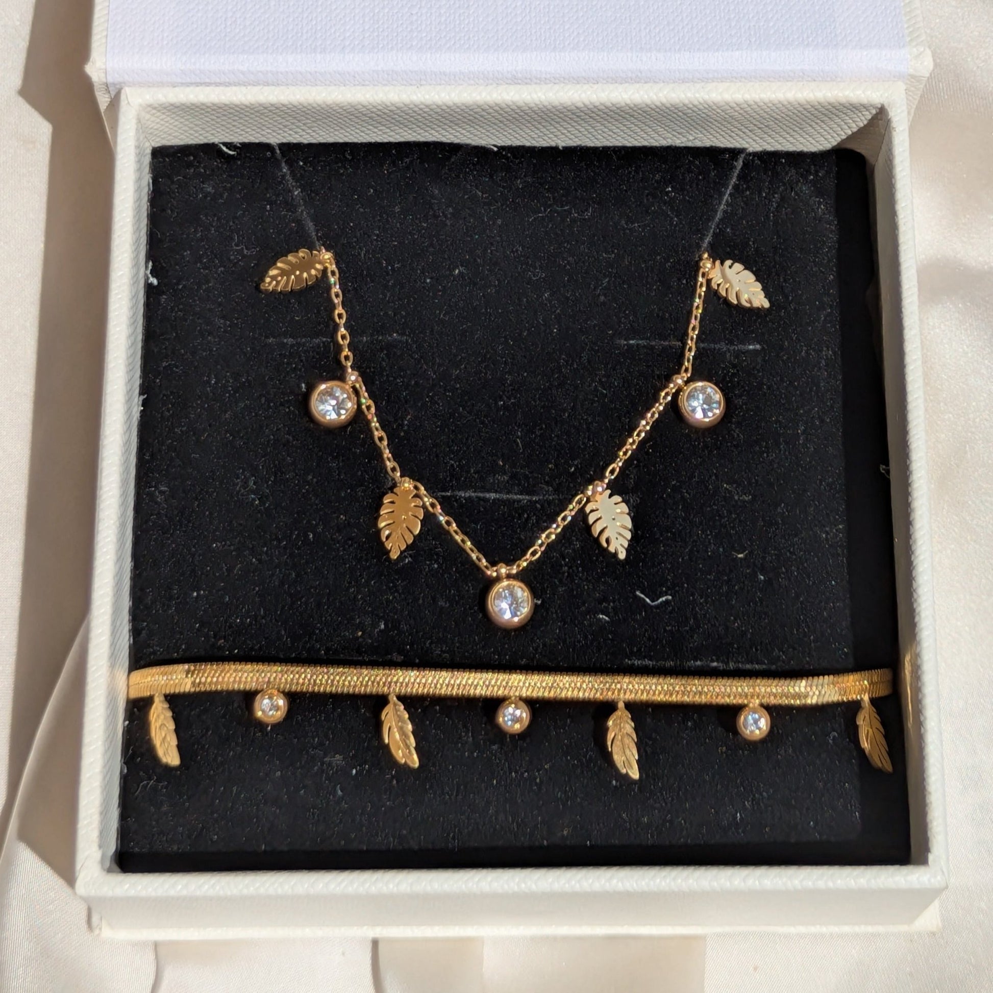 Willow Leaf Necklace & Golden Fern Whisper Bracelet – 18K Gold Plated Set - minimae - Set